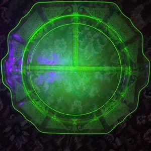 Vintage Uranium Anchor Hocking Vaseline Glass Princess Grill Divided Plate